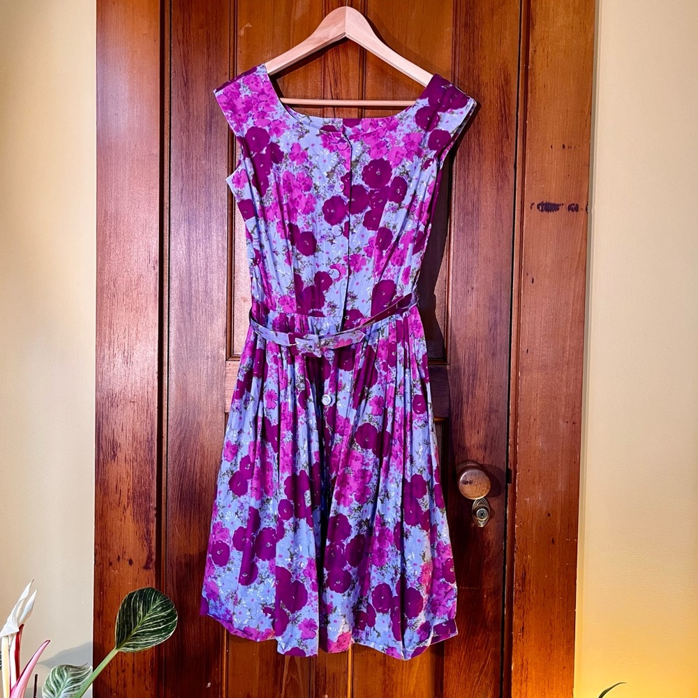 Vintage housewife dress